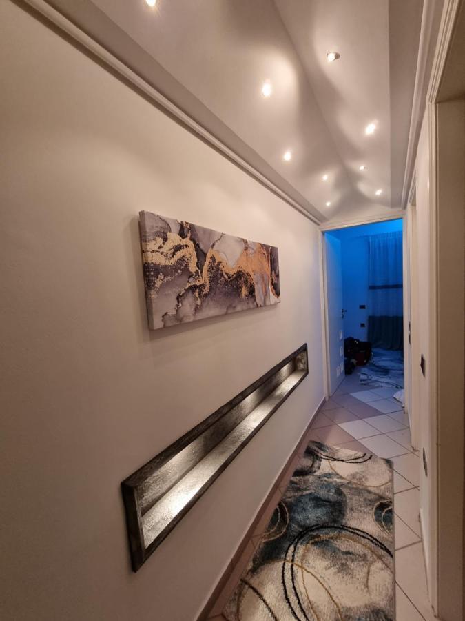 Arman Group Apartment Athena Bagian luar foto
